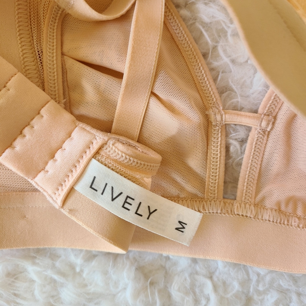 🆕️ lively • toasted almond unpadded bra - Picture 5 of 6